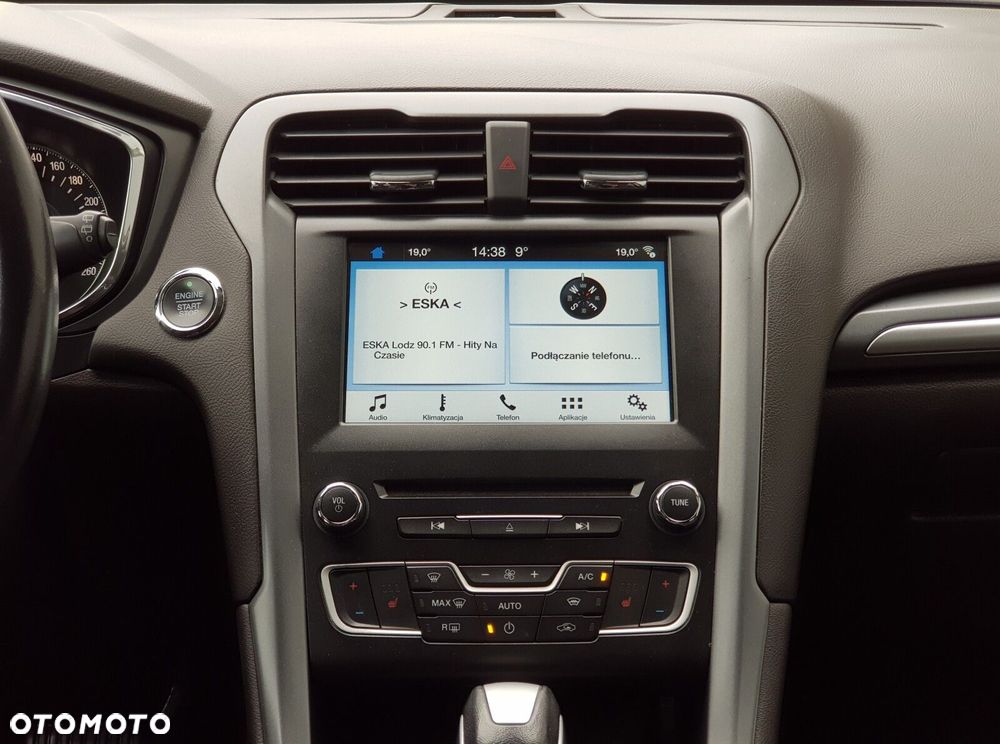 Ford Mondeo 2.0 TDCi Bi-Turbo Titanium PowerShift - 24