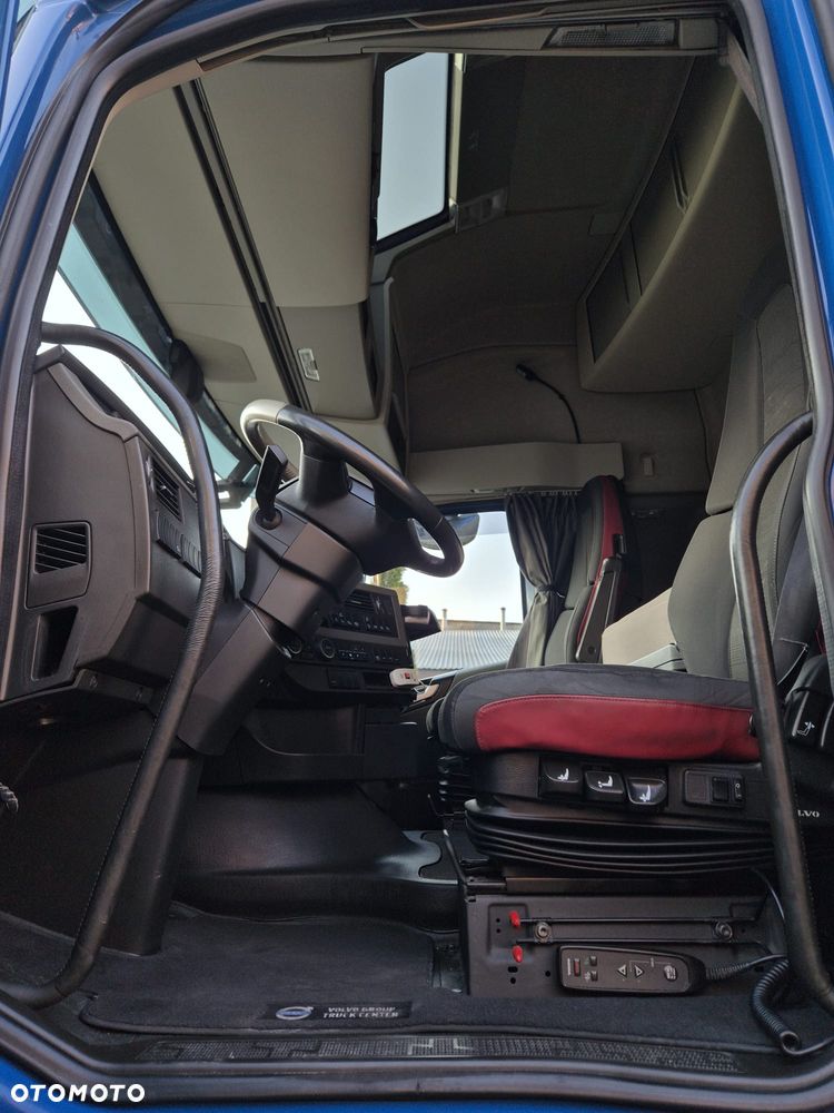 Volvo FH GLOBETROTTER - 20