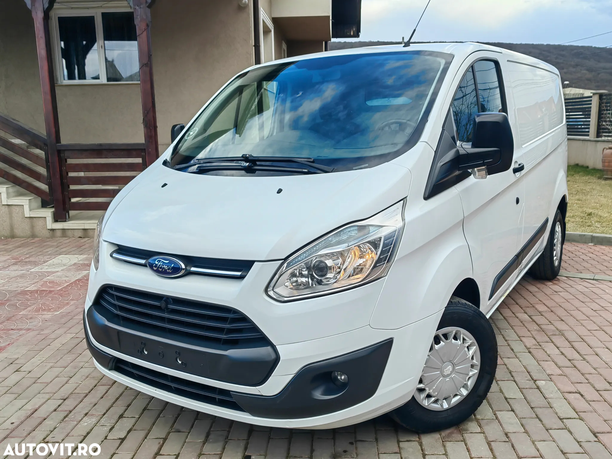 Ford Transit - 2