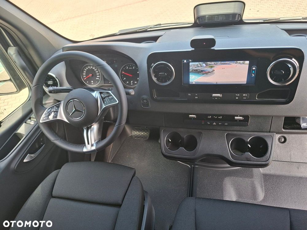 Mercedes-Benz Sprinter 319 Select - 7