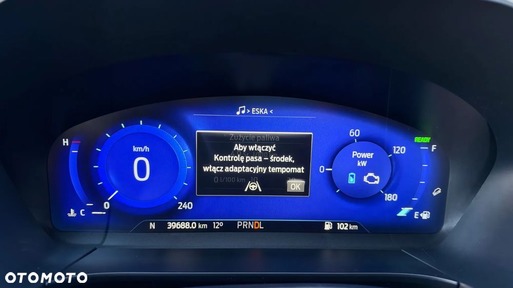 Ford Kuga - 27