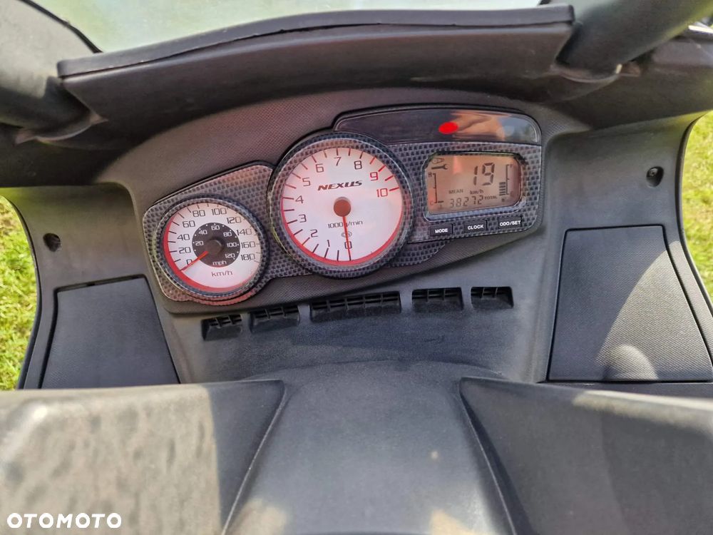 Gilera Nexus 500 - 8