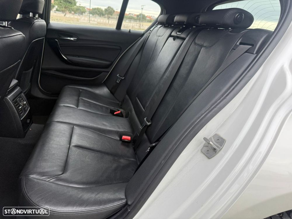 BMW 118 d Aut. Sport Line - 13