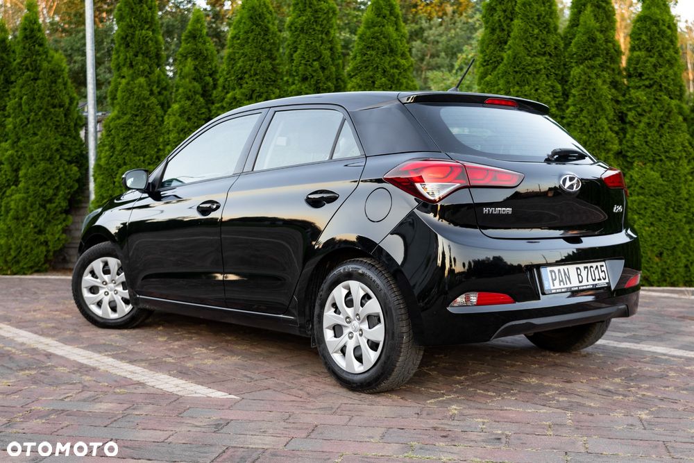 Hyundai i20 1.2 Select - 4
