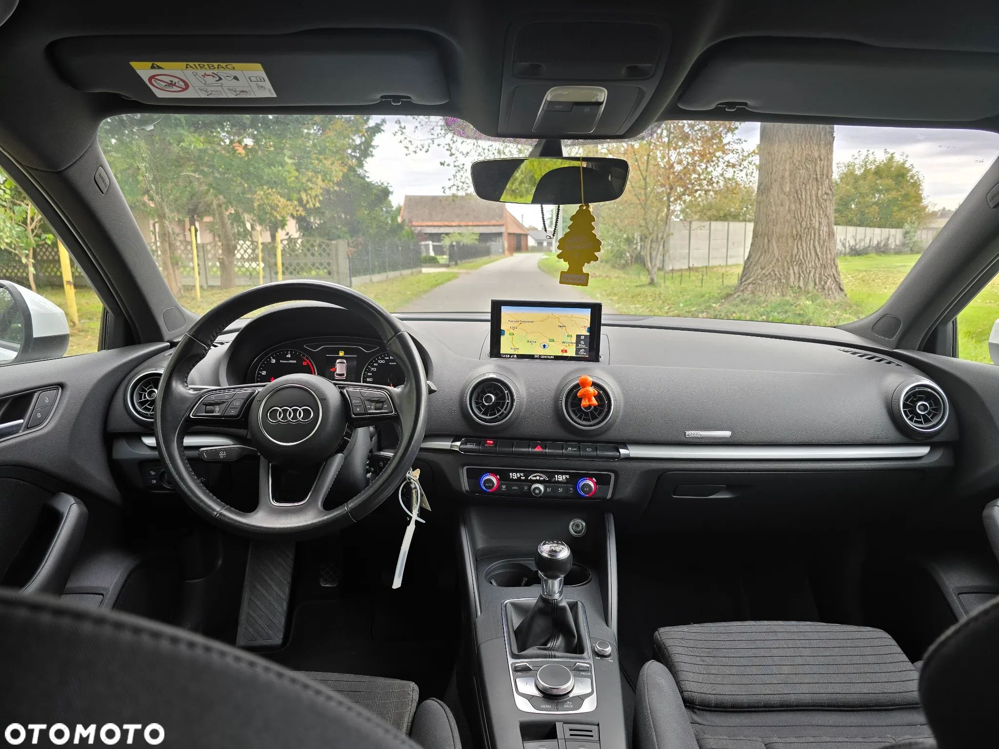 Audi A3 Sportback 1.6 TDI (clean diesel) Ambiente - 14