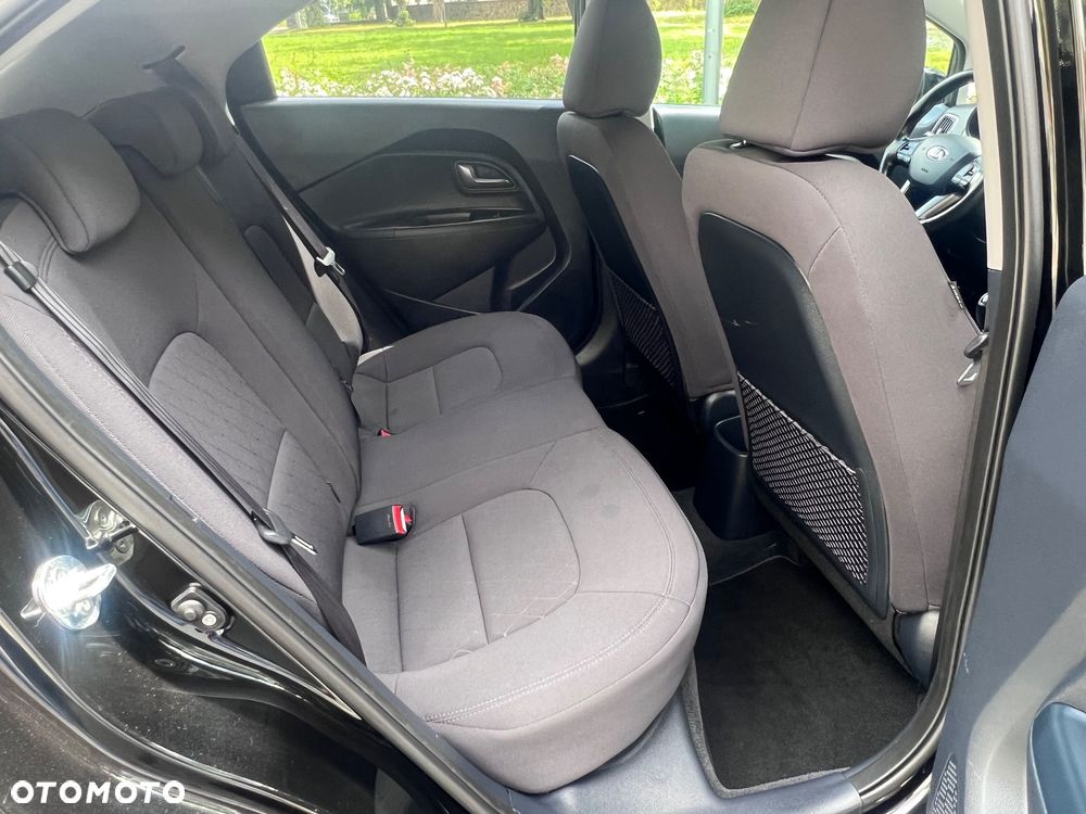 Kia Rio 1.4 Dream Team Edition - 18