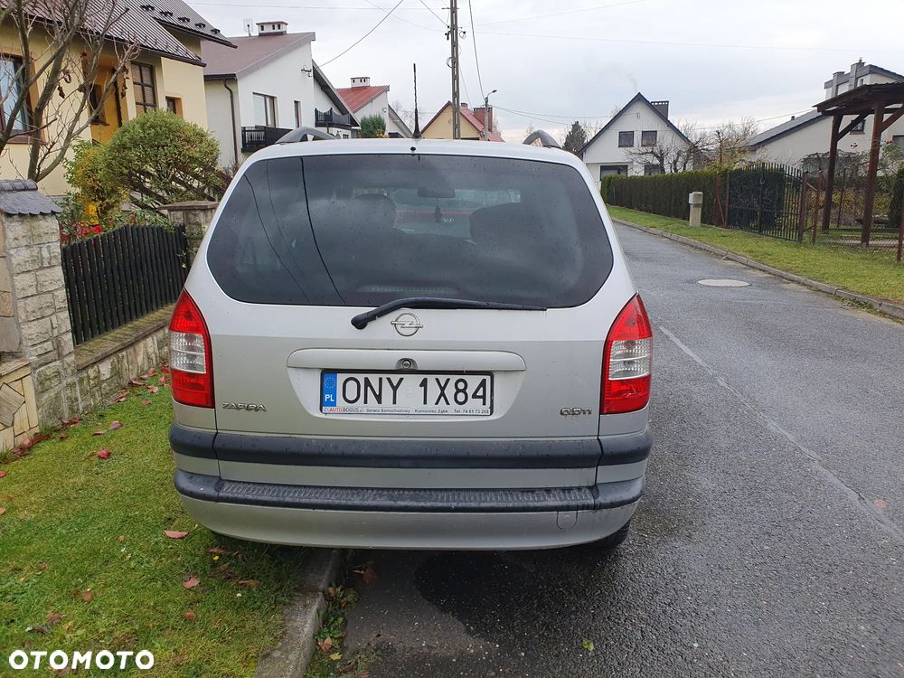 Opel Zafira 2.0 DTI - 2