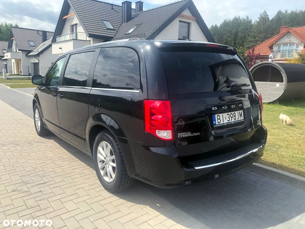 Dodge Grand Caravan - 7