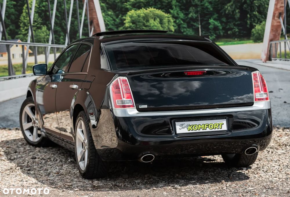 Lancia Thema 3.6 Executive AWD - 8