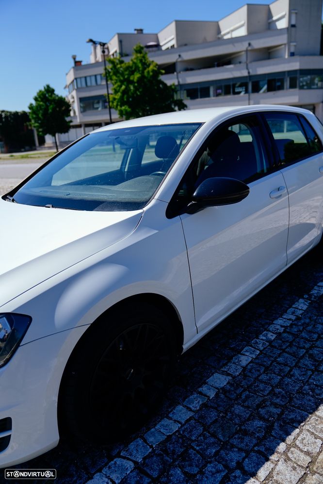 VW Golf - 9