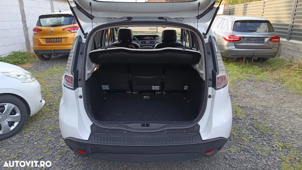 Renault Scenic - 38