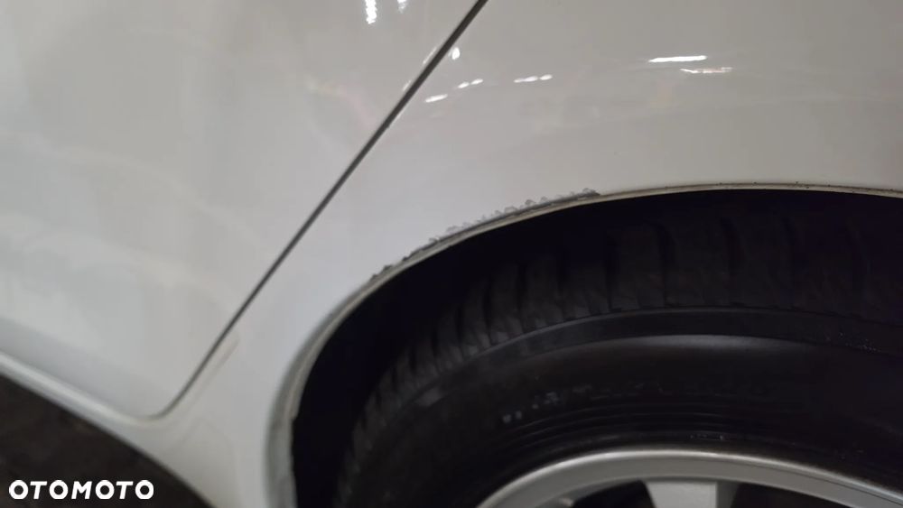 Mitsubishi Lancer 1.8 DID Invite - 10