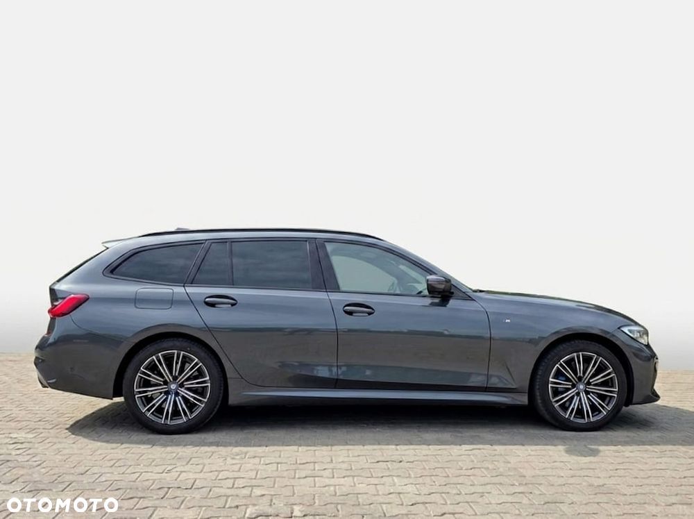 BMW Seria 3 330e xDrive M Sport sport - 6