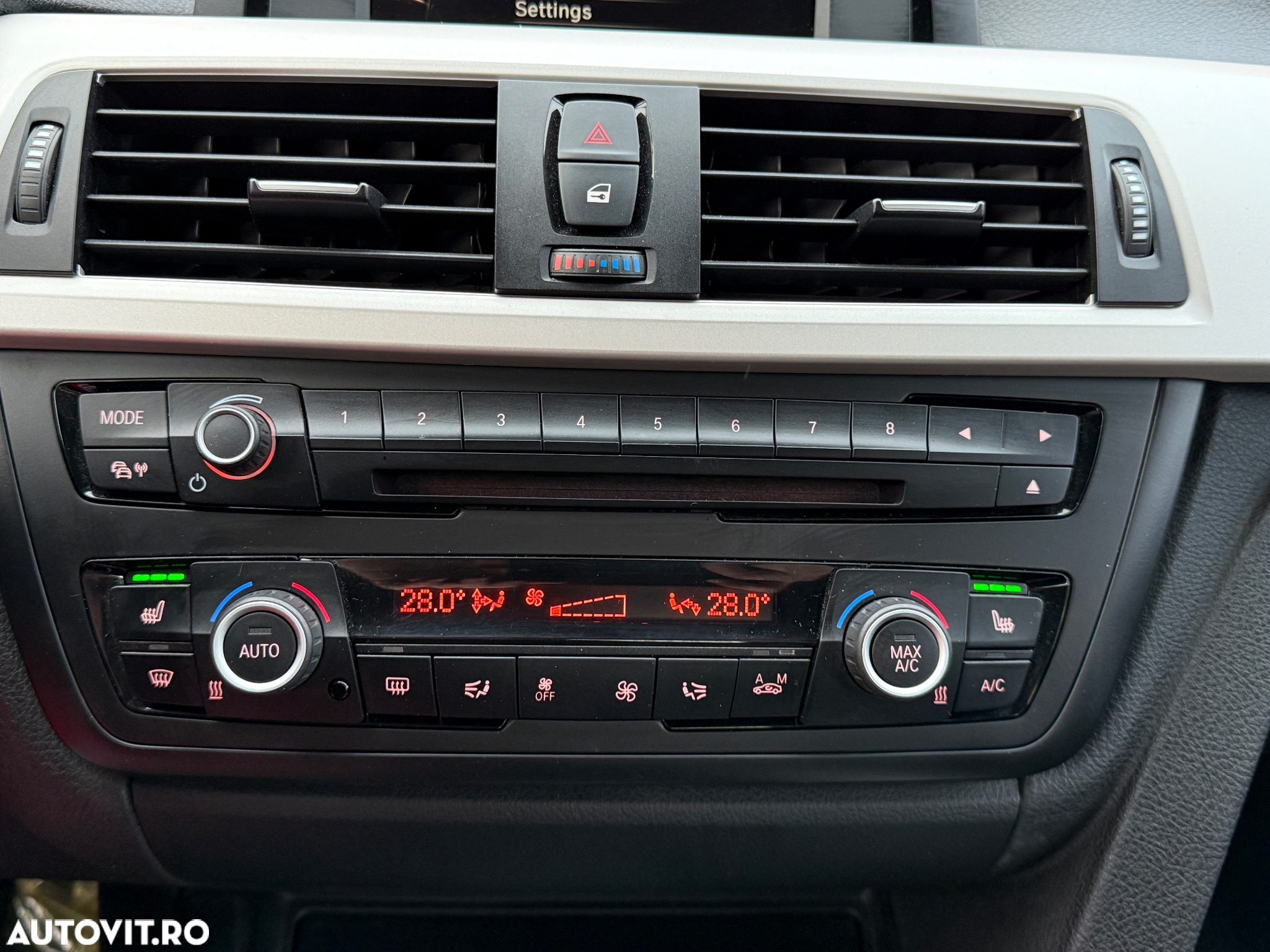 BMW Seria 3 316i - 15