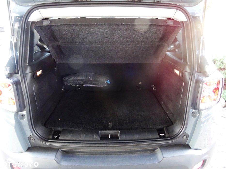 Jeep Renegade 1.4 MultiAir Limited 4WD S&S - 9