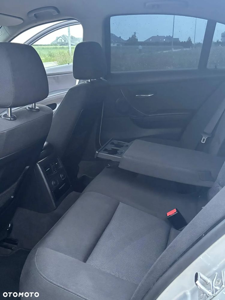 BMW Seria 3 - 22