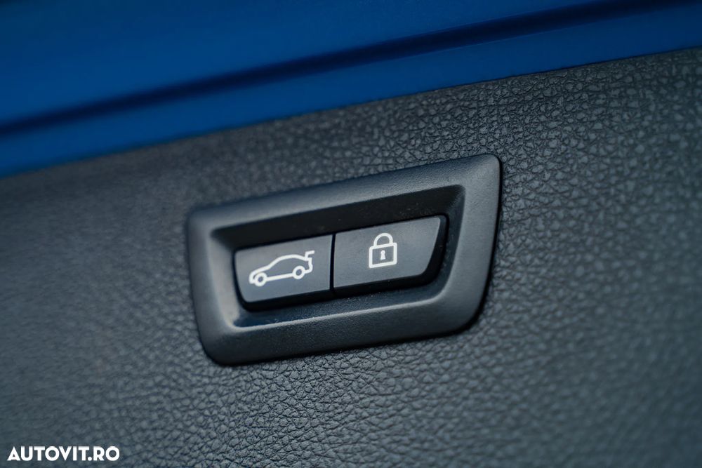 BMW Seria 3 325d Sport-Aut. M Sport - 32