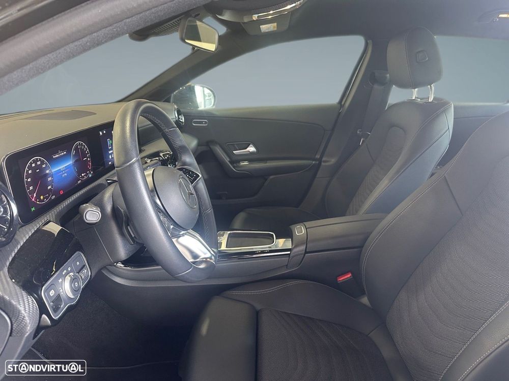 Mercedes-Benz A 250 e - 11