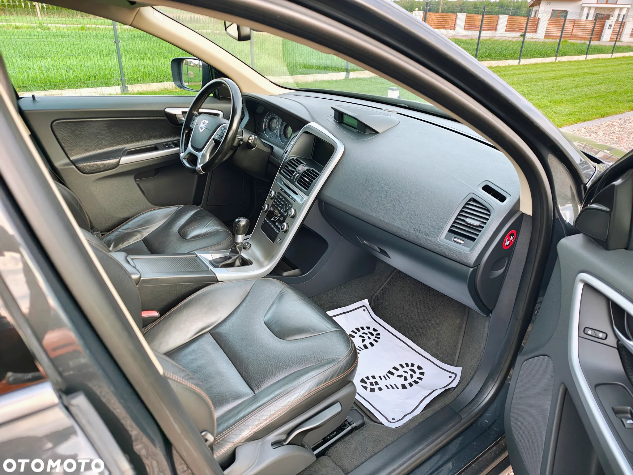 Volvo XC 60 2.4D DRIVe Momentum - 14