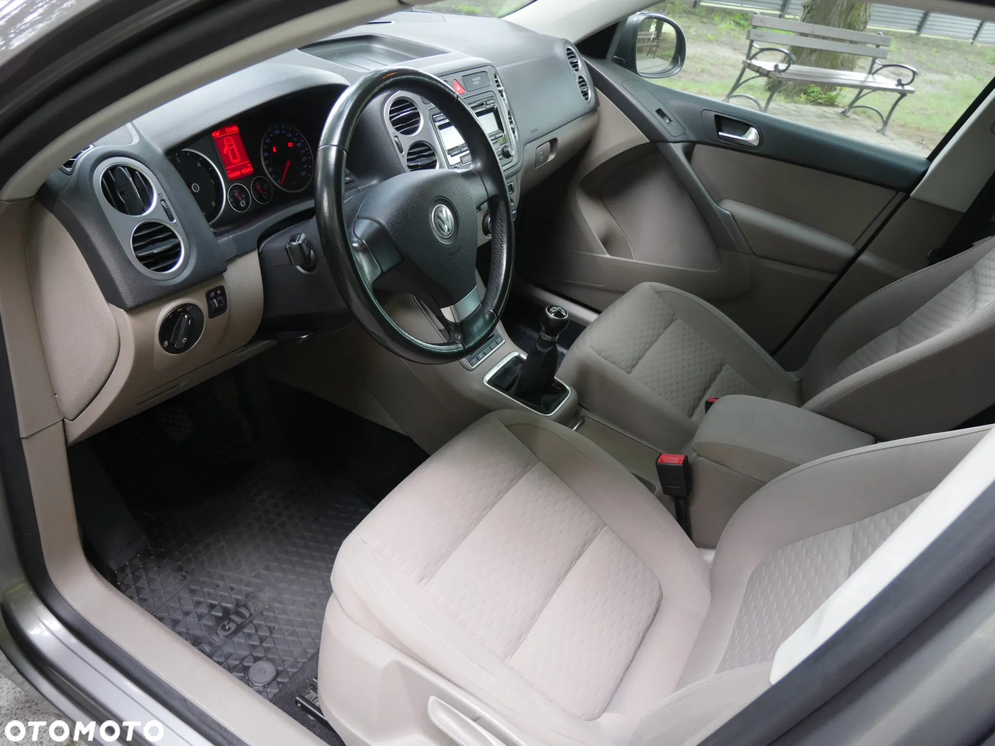 Volkswagen Tiguan 2.0 TDI 4Mot Track&Field - 16