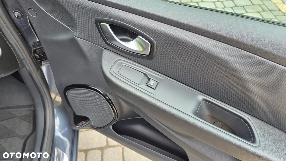 Renault Clio 1.2 Energy TCe Limited - 15