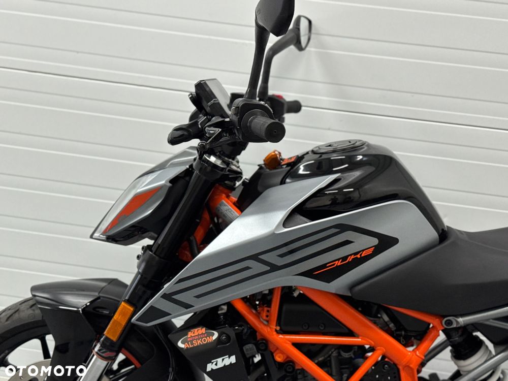 KTM Duke 125 - 18