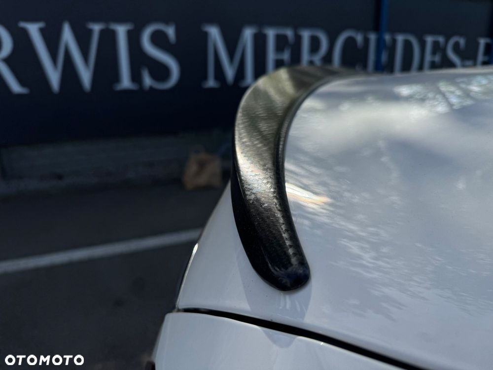 Mercedes-Benz Klasa C 200 4-Matic 9G-TRONIC - 15