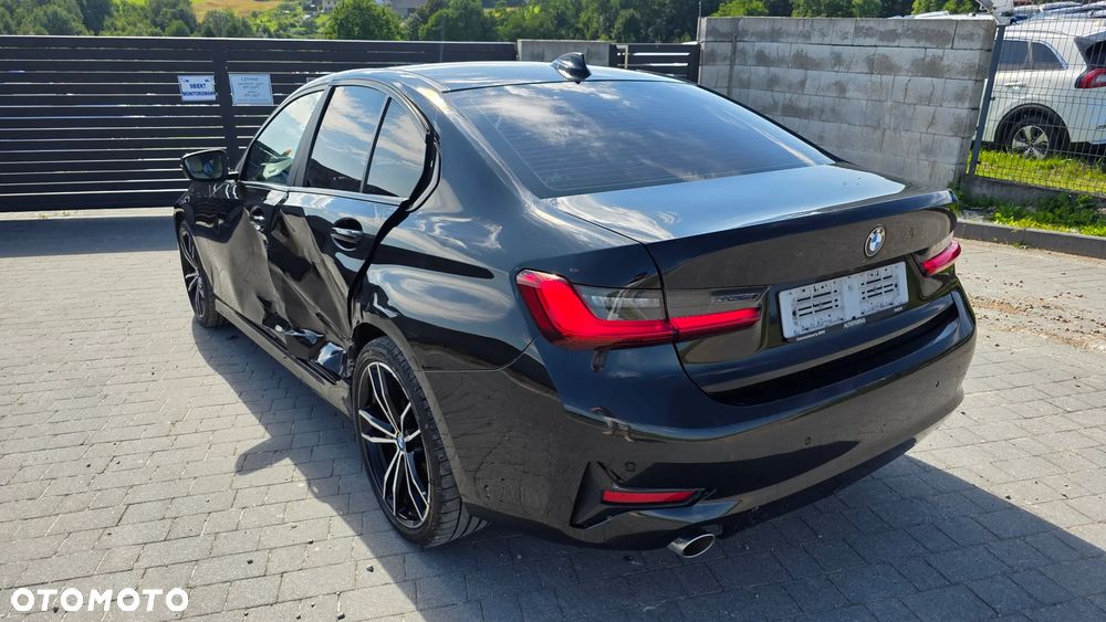BMW Seria 3 318d Sport Line Shadow - 6