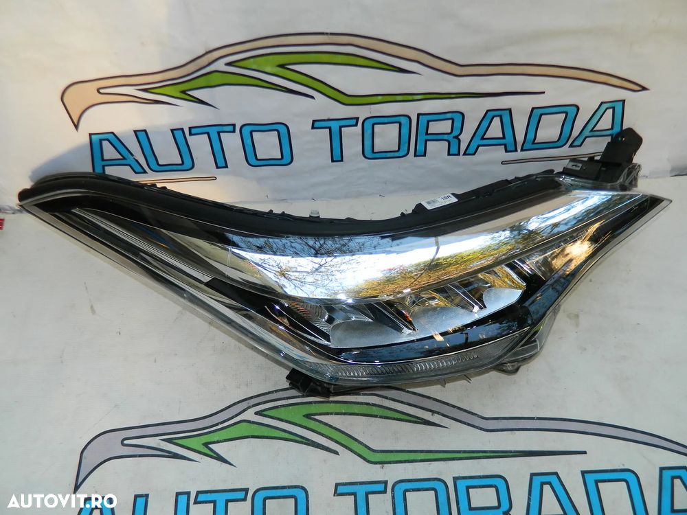 Far dreapta led Toyota CHR C-HR Facelift 2019-2022 cod 81110-F4180 - 2