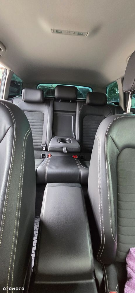 Volkswagen Passat 2.0 TDI Elegance DSG - 22