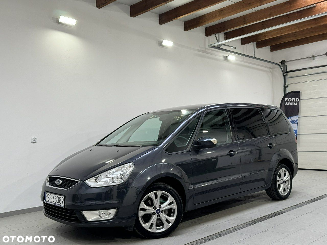 Ford Galaxy - 13