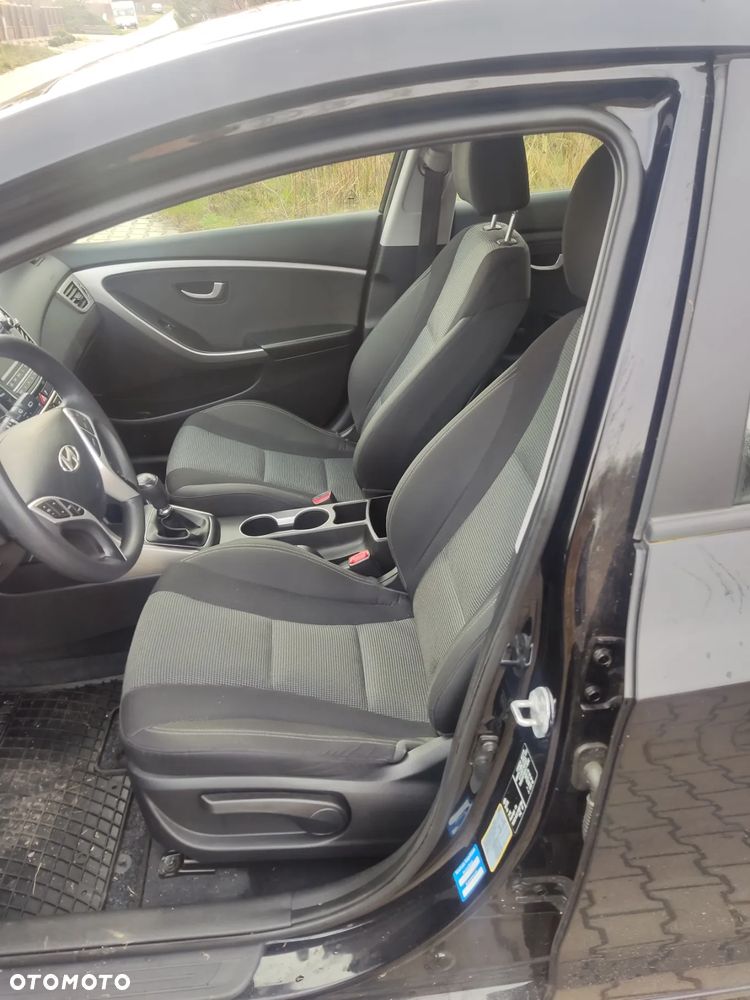 Hyundai i30 1.4 BlueDrive Classic - 8