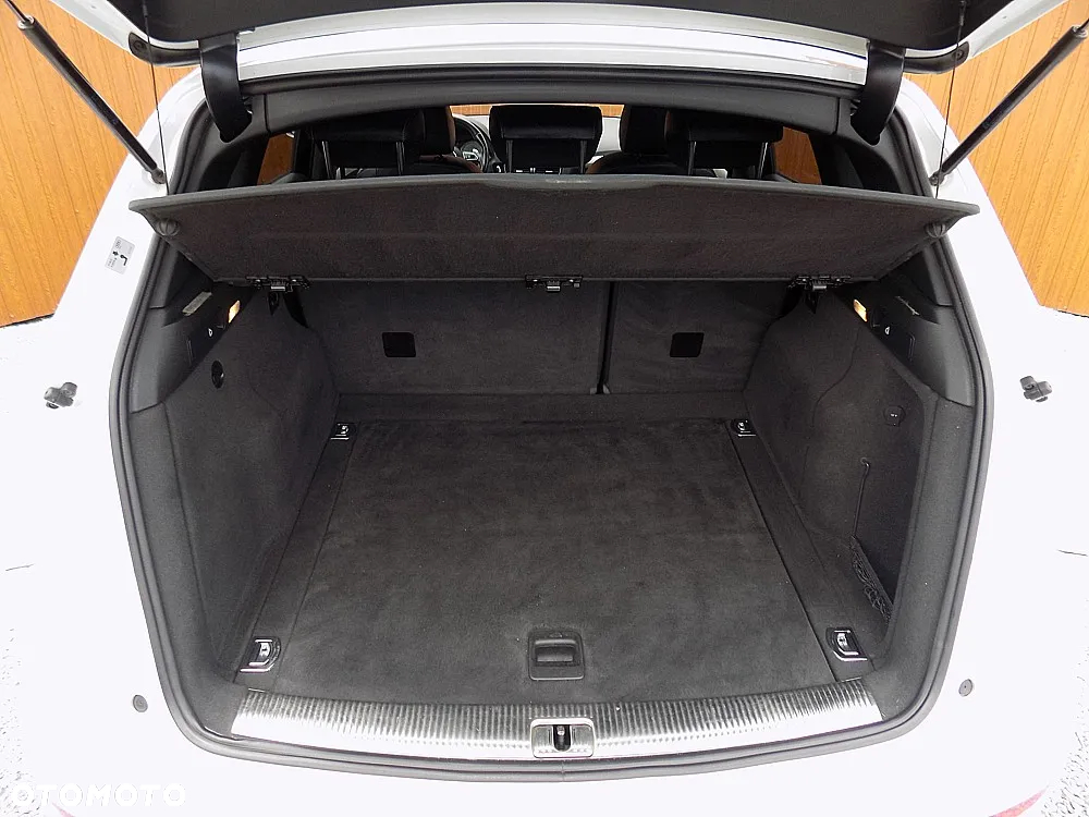 Audi SQ5 3.0 TDI Quattro Tiptronic - 24
