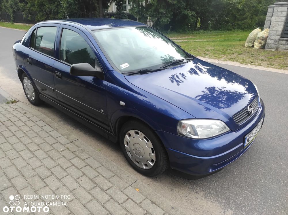 Opel Astra - 2