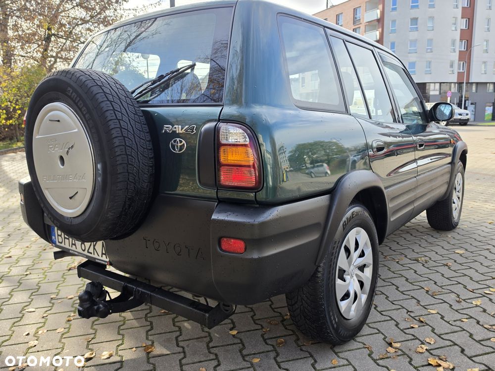 Toyota RAV4 - 5
