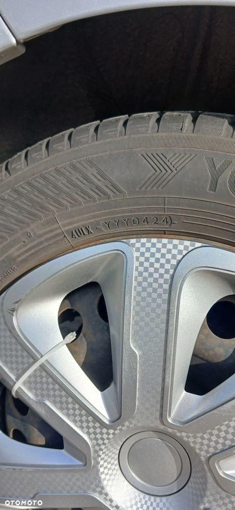 Dacia Lodgy 1.6 Laureate - 17