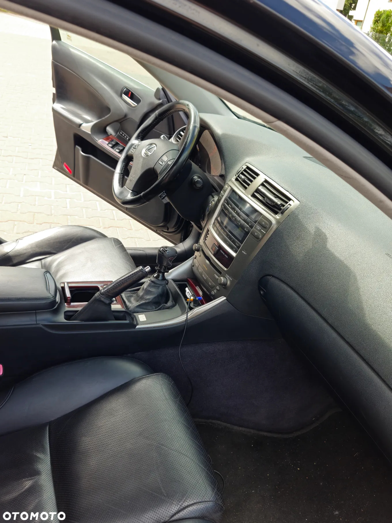Lexus IS 220 D Prestige - 18