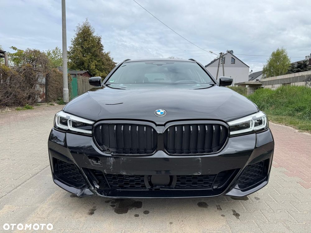 BMW Seria 5 520d xDrive M Sport sport - 30