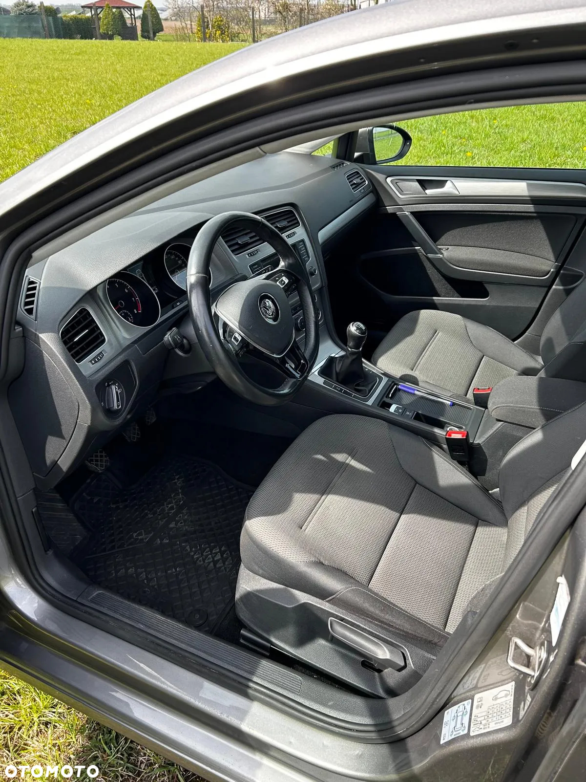 Volkswagen Golf VII 1.2 TSI BMT Comfortline - 8