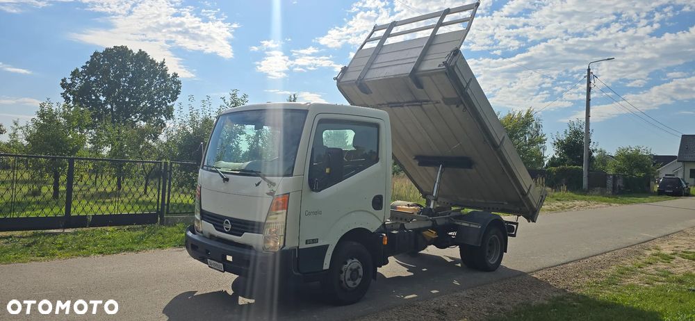 Nissan Cabstar - 6