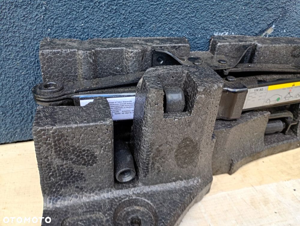 wkład koła zapasowego lewarek hak ucho holownicze klucz seat leon III 5F 5F0012109 - 8