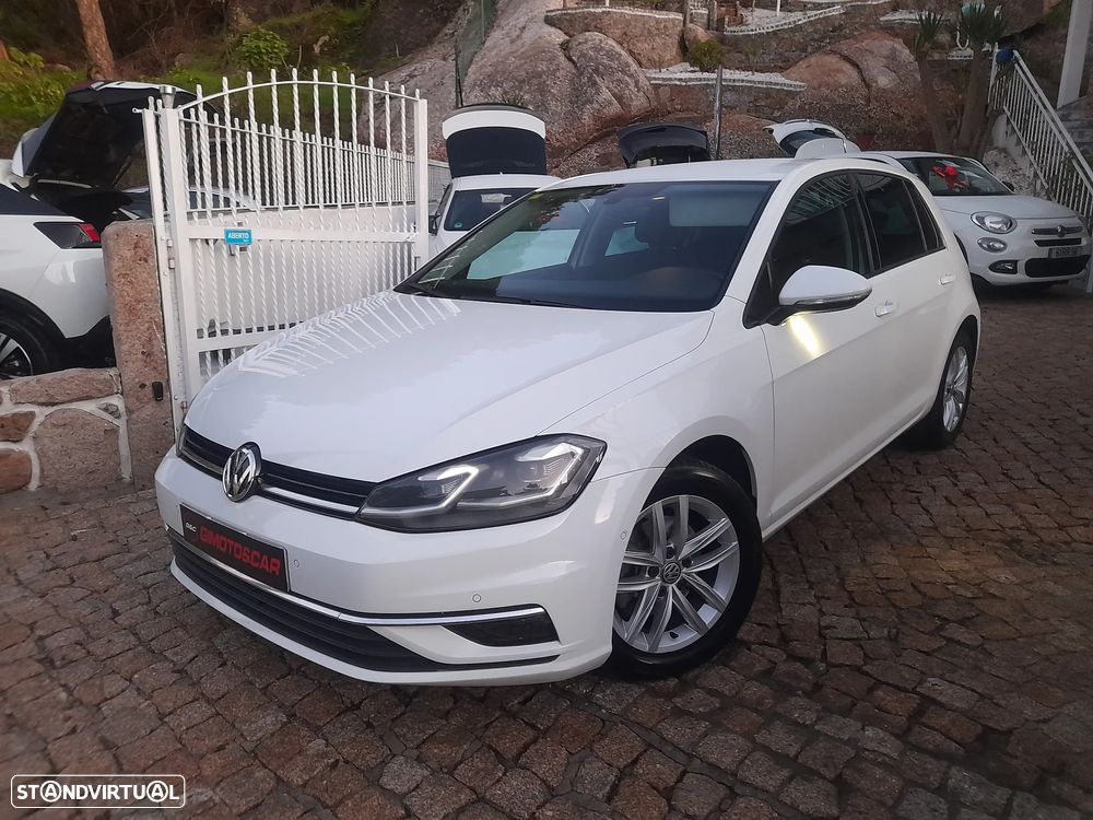 VW Golf 1.6 TDI Highline - 21