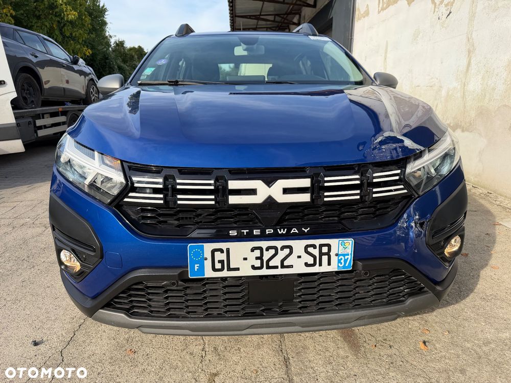 Dacia Sandero Stepway TCe 90 Expression + - 28