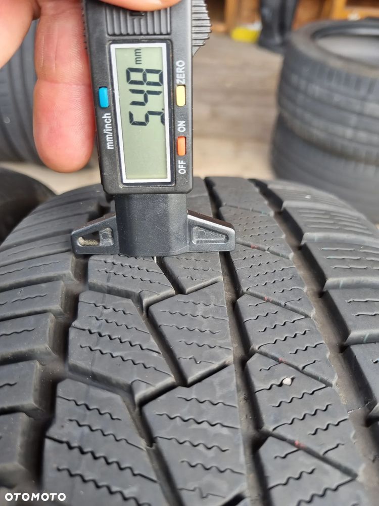 Opony CONTINENTAL WINTERCONTACT TS860S 205/65R17 2023r.6/5,5mm bdb stan - 9