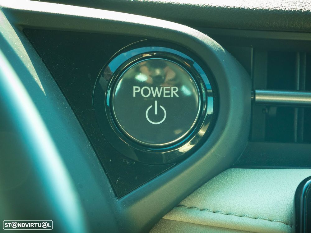 Lexus LBX Elegant - 30