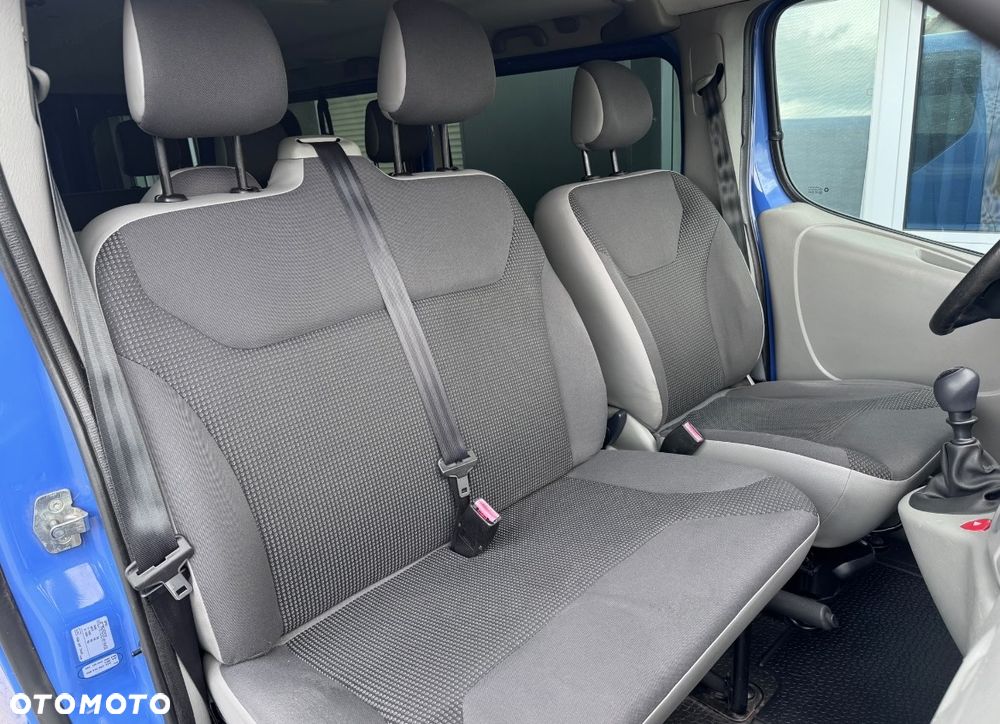 Opel Vivaro - 17