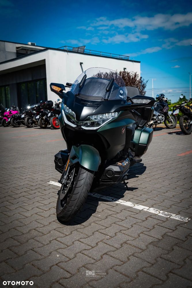 Honda GL - 4