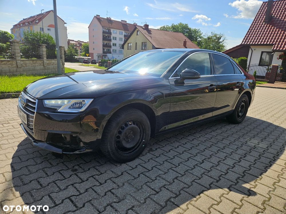 Audi A4 Limousine 2.0 TDI Design - 7