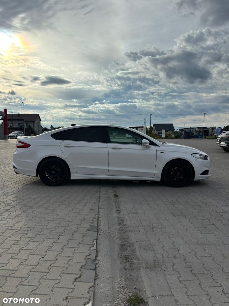Ford Mondeo - 9