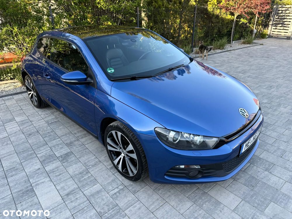 Volkswagen Scirocco 2.0 TDI DSG - 4